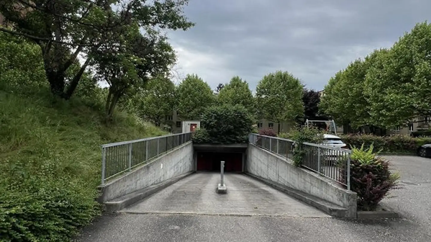 Garage singolo in affitto - Fiechtenweg 11, 4147 Aesch BL - Photo 2