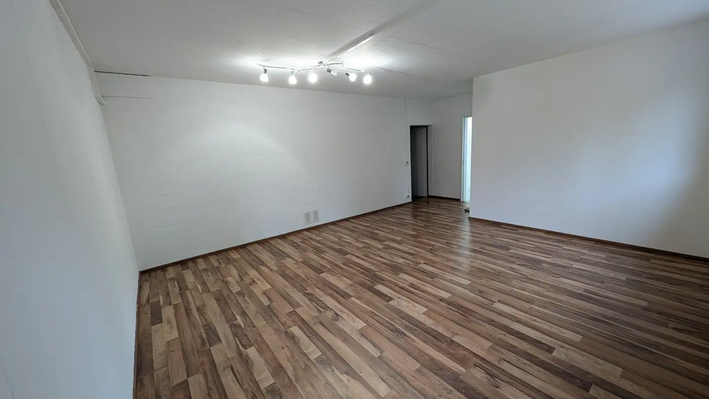 Commerciale in affitto - 8197 Rafz - Photo 3