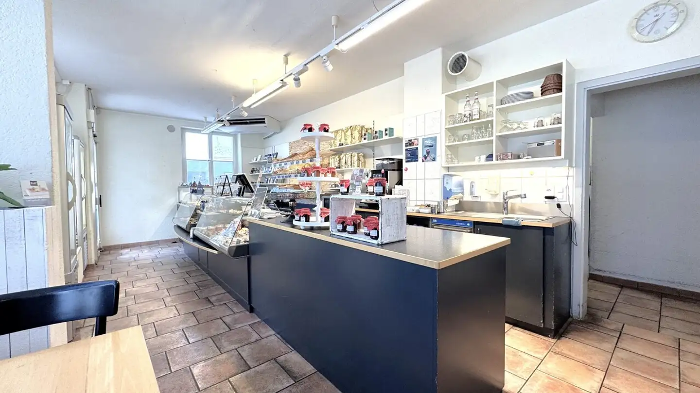 Commercial à louer - Bahnhofstrasse 16, 5300 Turgi - Photo 2