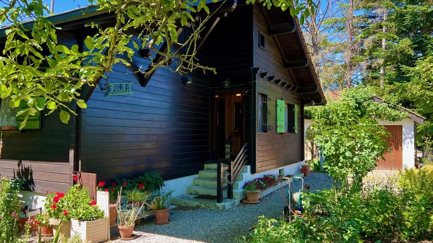 Single house for sale - 1219 Châtelaine - Photo 2