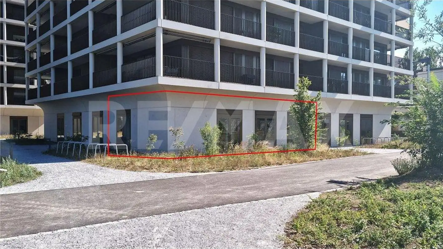 Gewerbe kaufen - 4147 Aesch BL