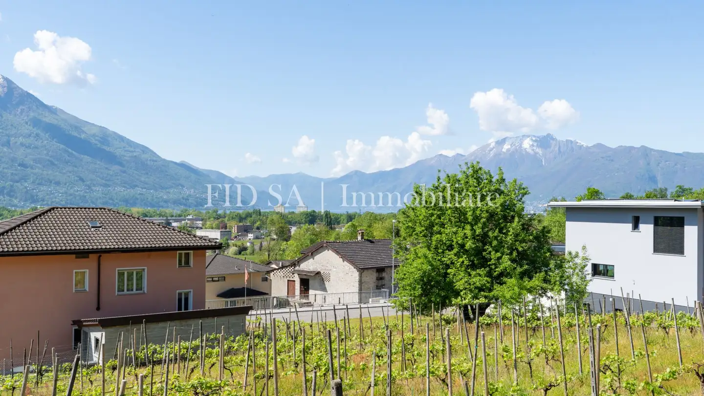 Casa singola in vendita - Salita Al Collo, 6596 Gordola