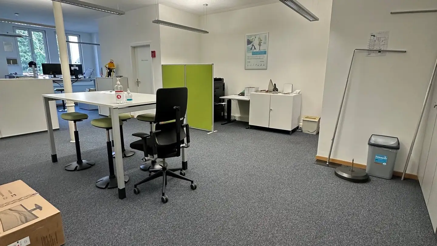 Spazio ufficio in affitto - Les Favresses 7, 1483 Montet (Broye) - Photo 4