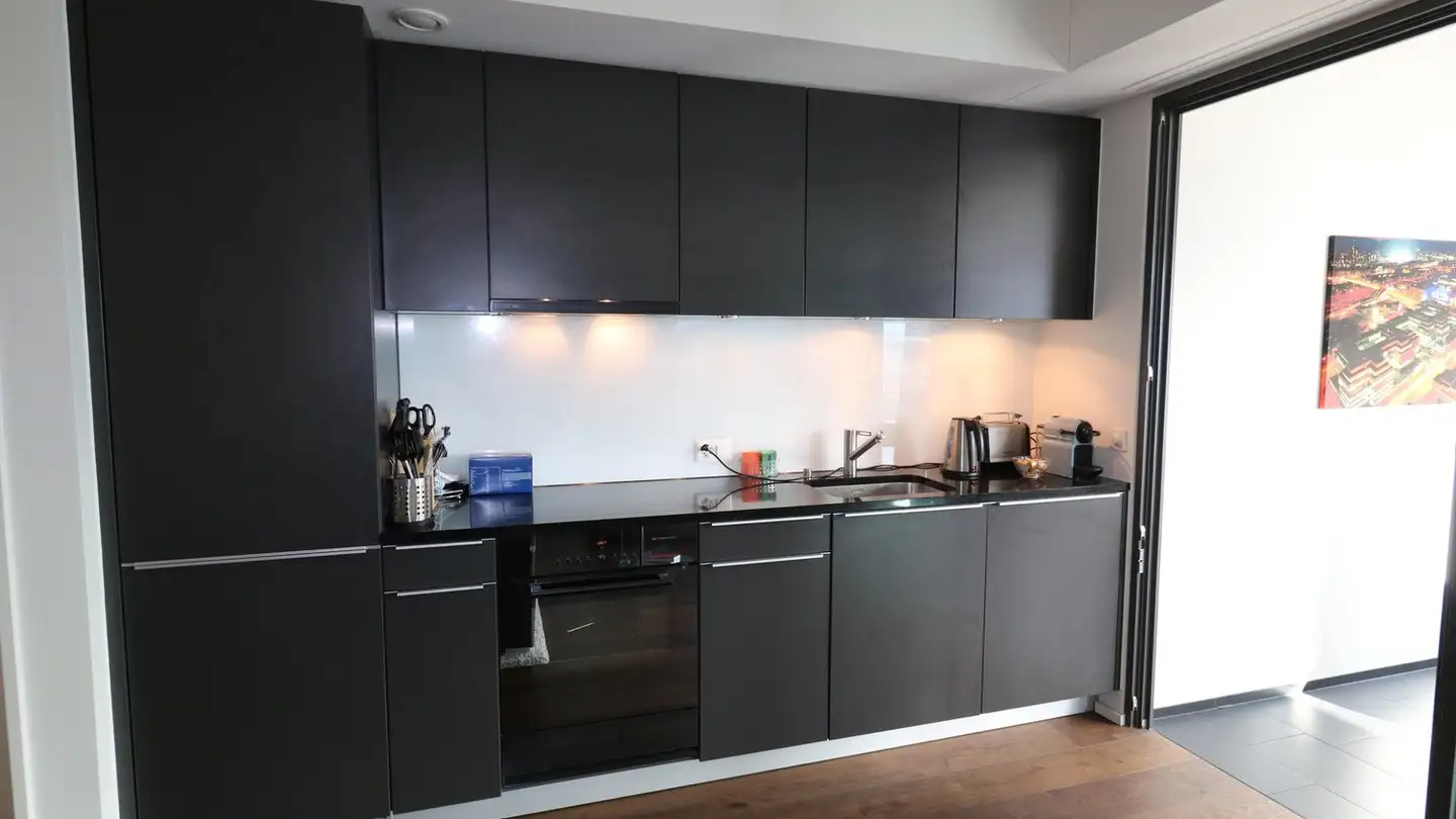 Furnished apartment for rent - Pfingstweidstrasse 98, 8005 Zürich - Photo 2