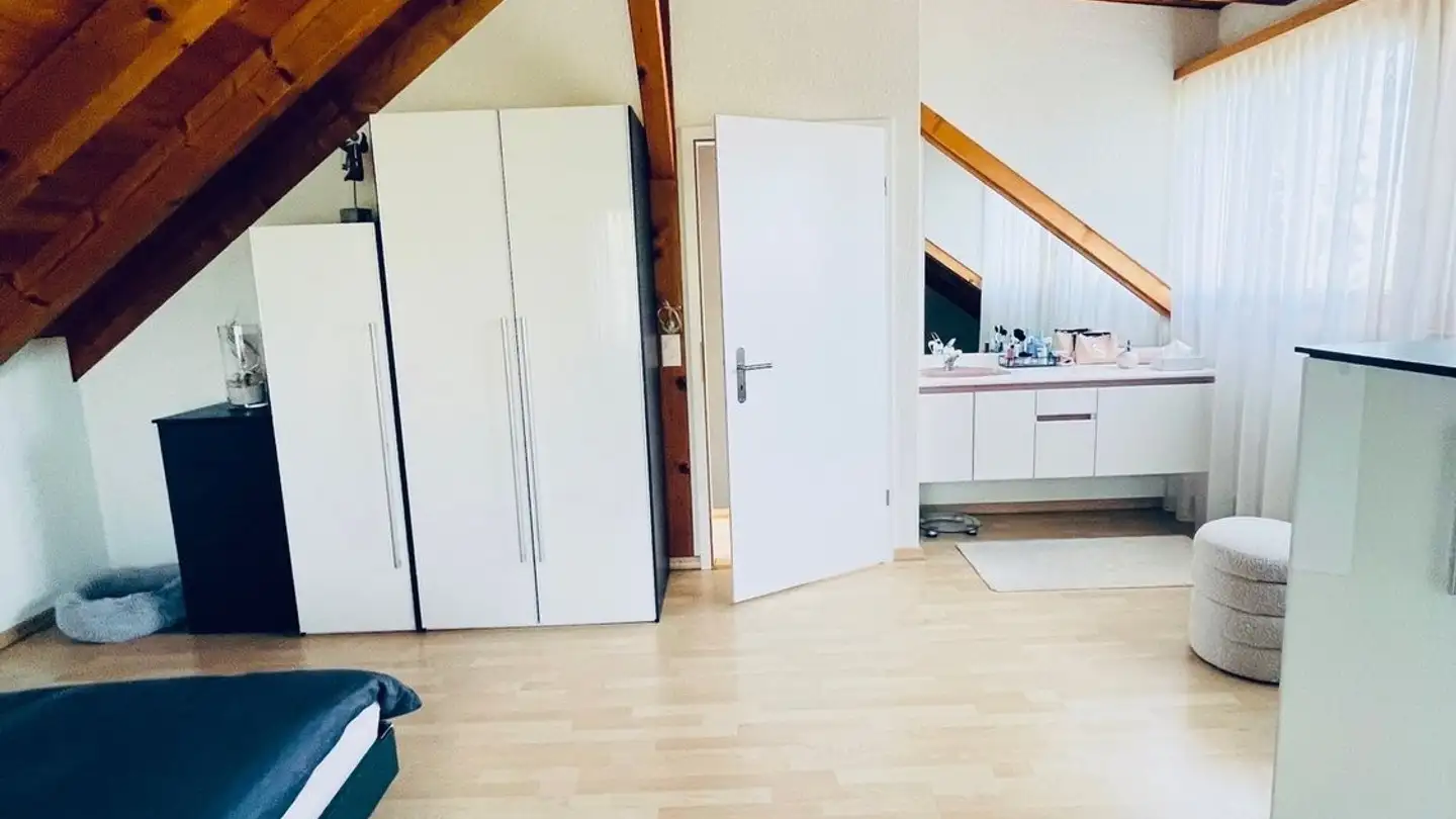 Appartement à louer - Kiesacker, 8340 Hinwil - Photo 2