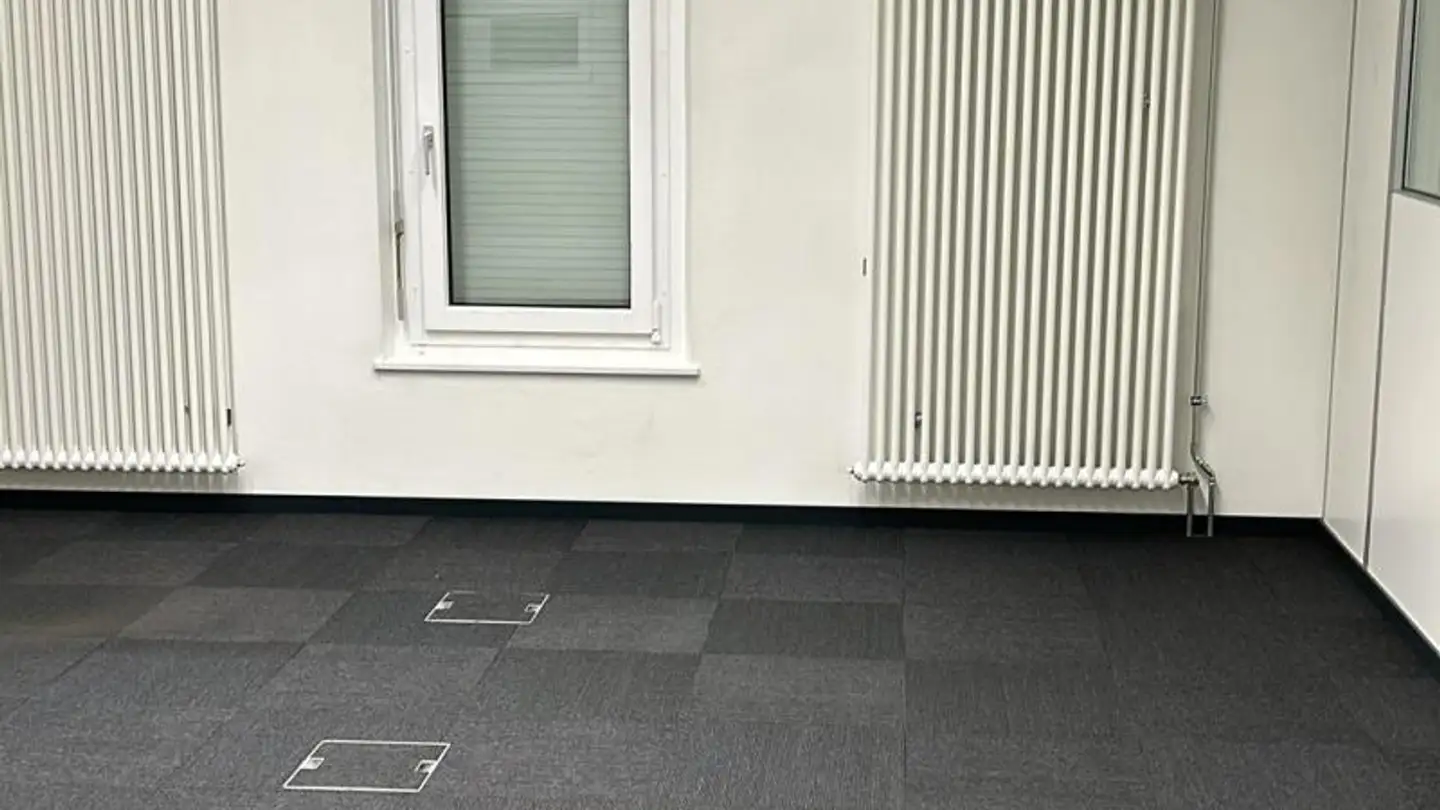 Negozio in affitto - Rue Du 23-Juin 40, 2822 Courroux - Photo 4