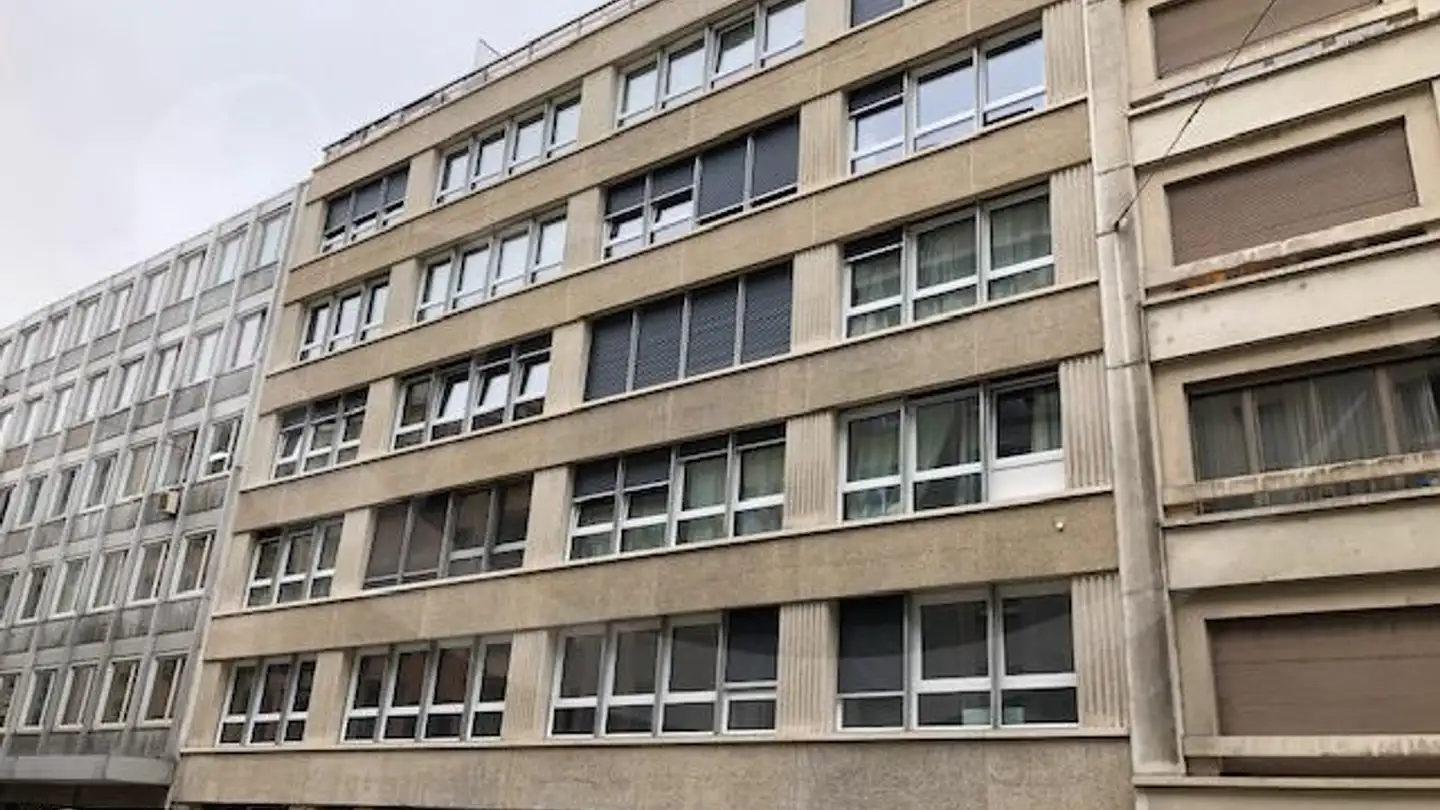 Commercial à louer - Rue Du-Roveray 12, 1207 Genève