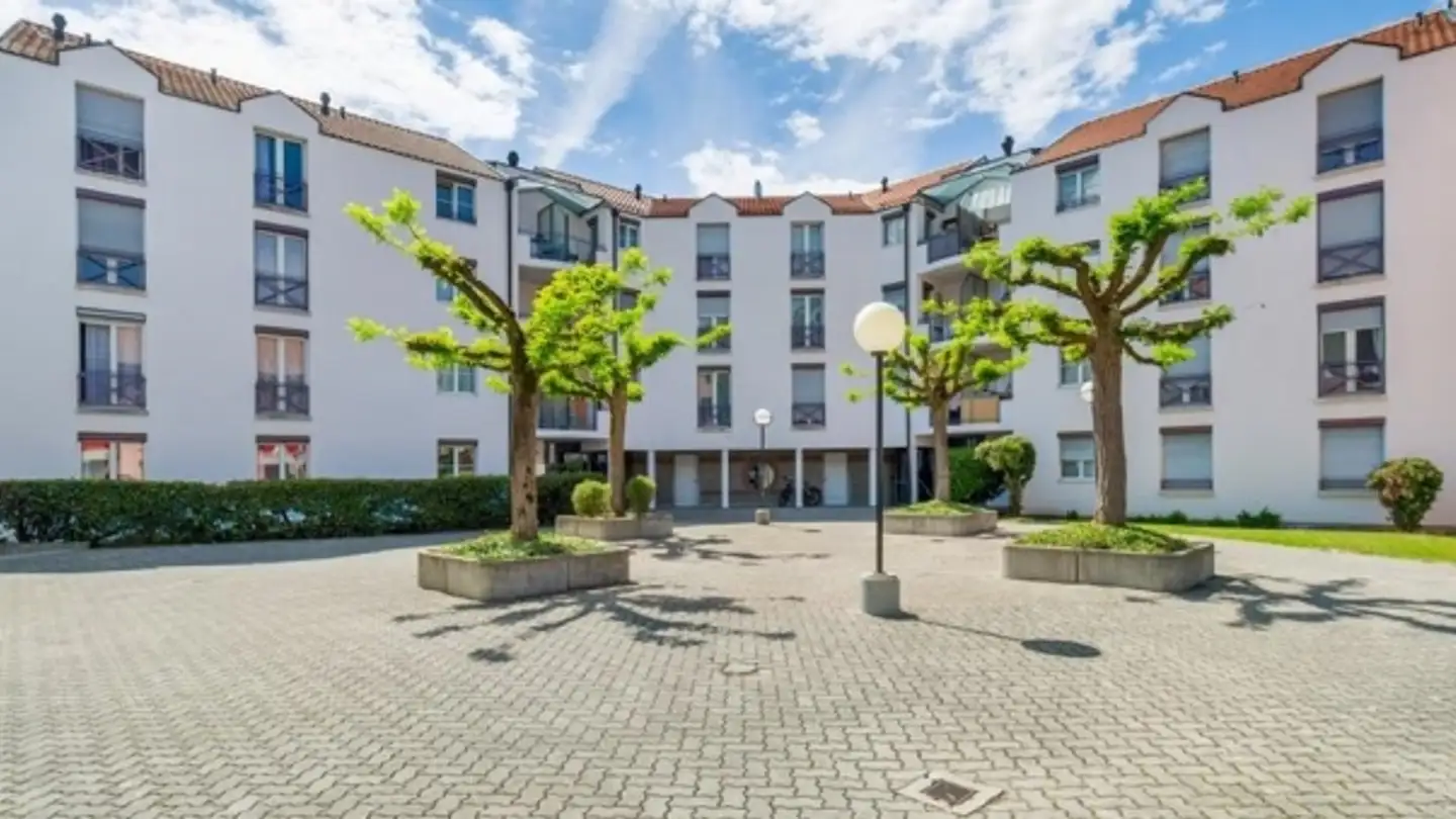 Edificio ad uso misto in affitto - Rue Des Moulins 42, 1400 Yverdon-les-Bains