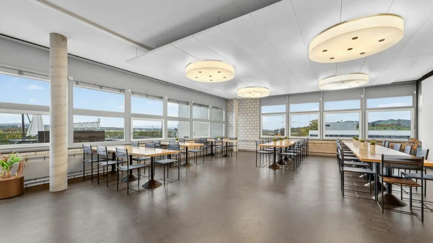 Office space for rent - Reusseggstrasse 9, 6020 Emmenbrücke - Photo 4