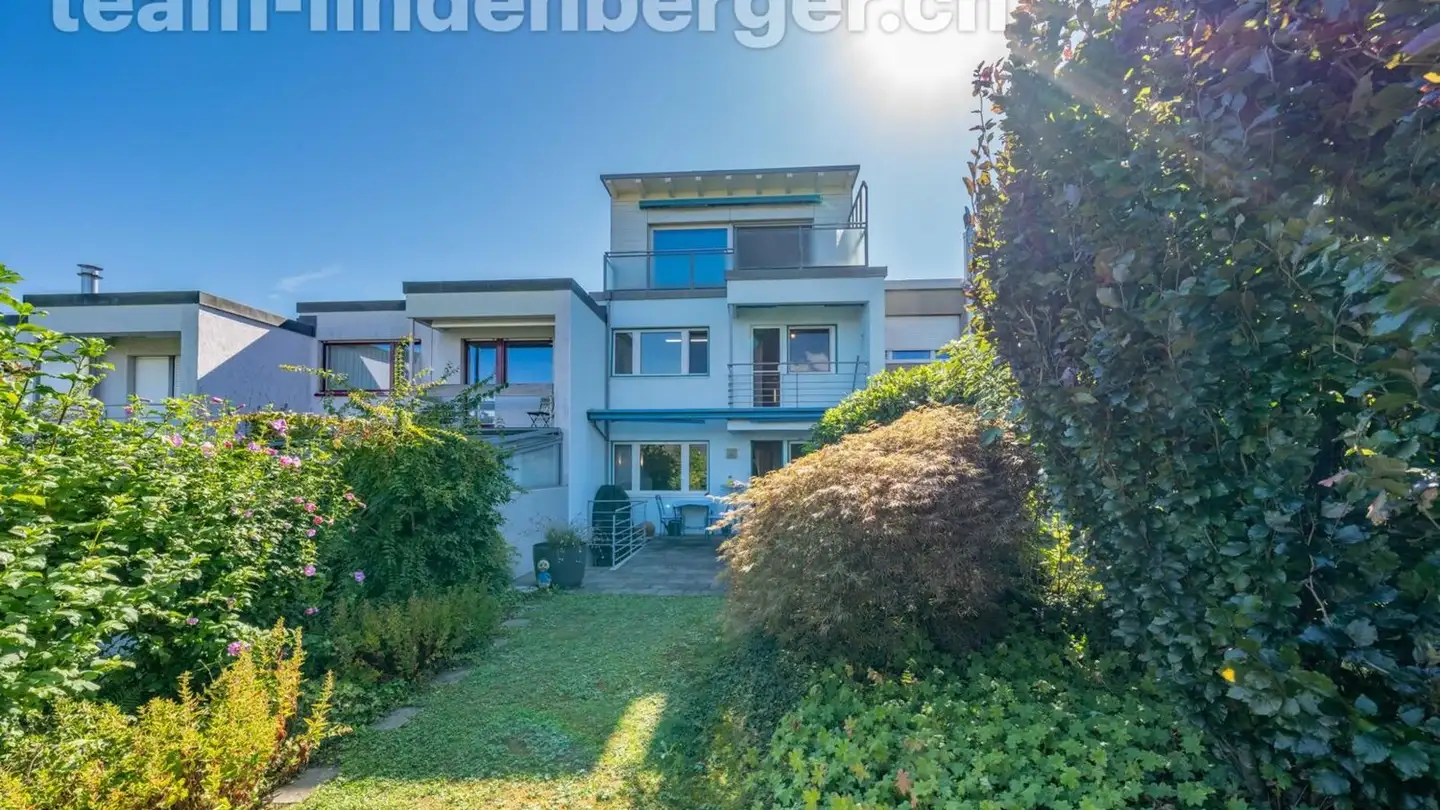 Casa a schiera in vendita - Im Goldbrunnen 58, 4104 Oberwil BL