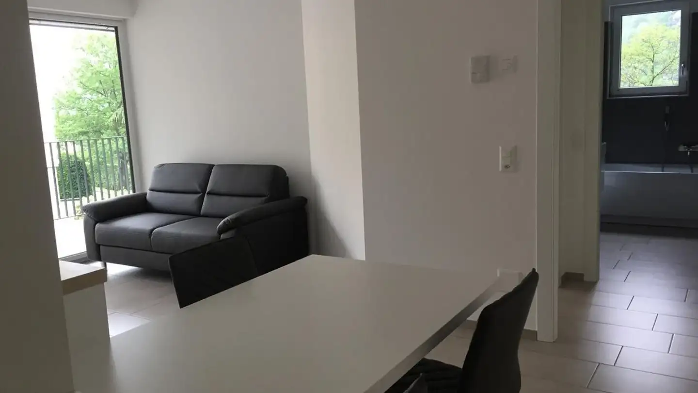 Apartment for rent - Via Lucomagno 137, 6710 Biasca - Photo 2