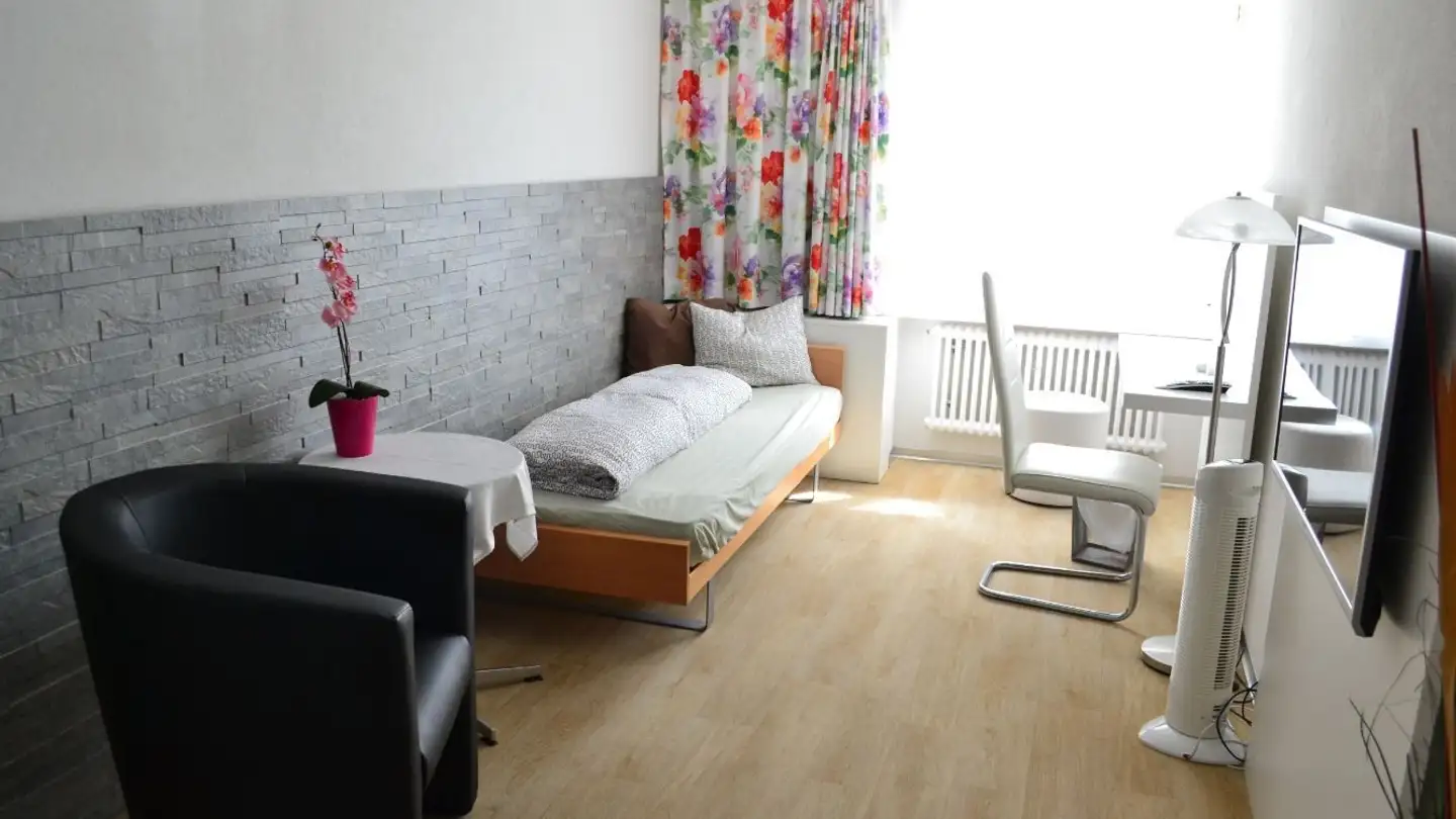 Stanza singola in affitto - Gemeindehausstrasse 8, 8542 Wiesendangen - Foto 3