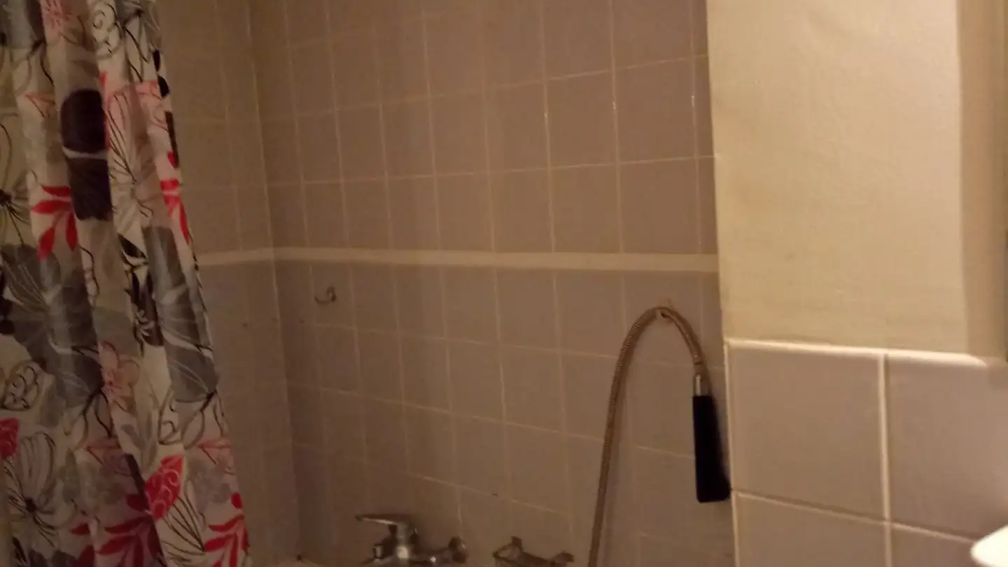 Apartment for rent - 1203 Genève - Photo 4