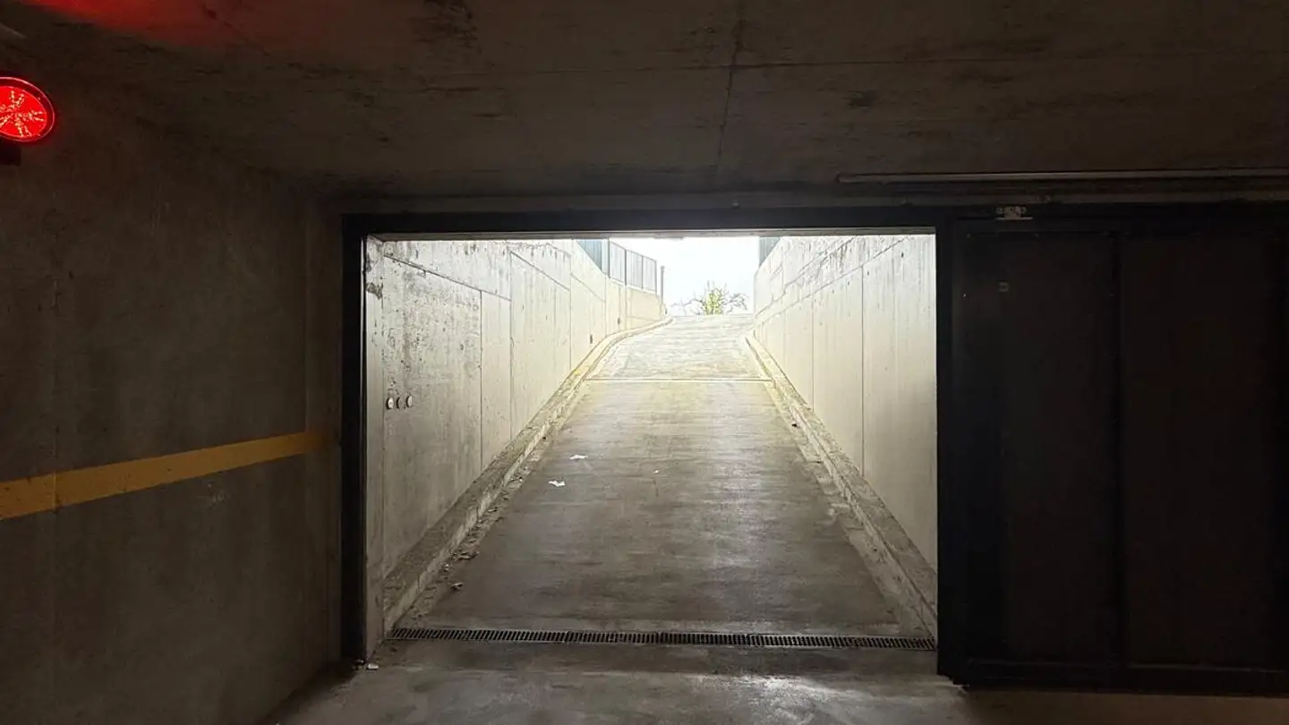 Underground parking space for rent - Schulstrasse 12, 5505 Brunegg - Photo 4