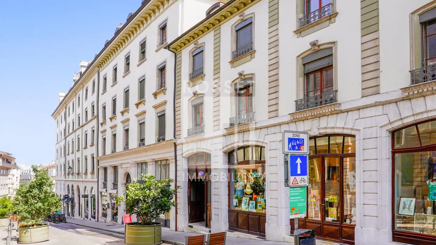 Appartement à louer - Rue Verdaine 9, 1204 Genève - Photo 2