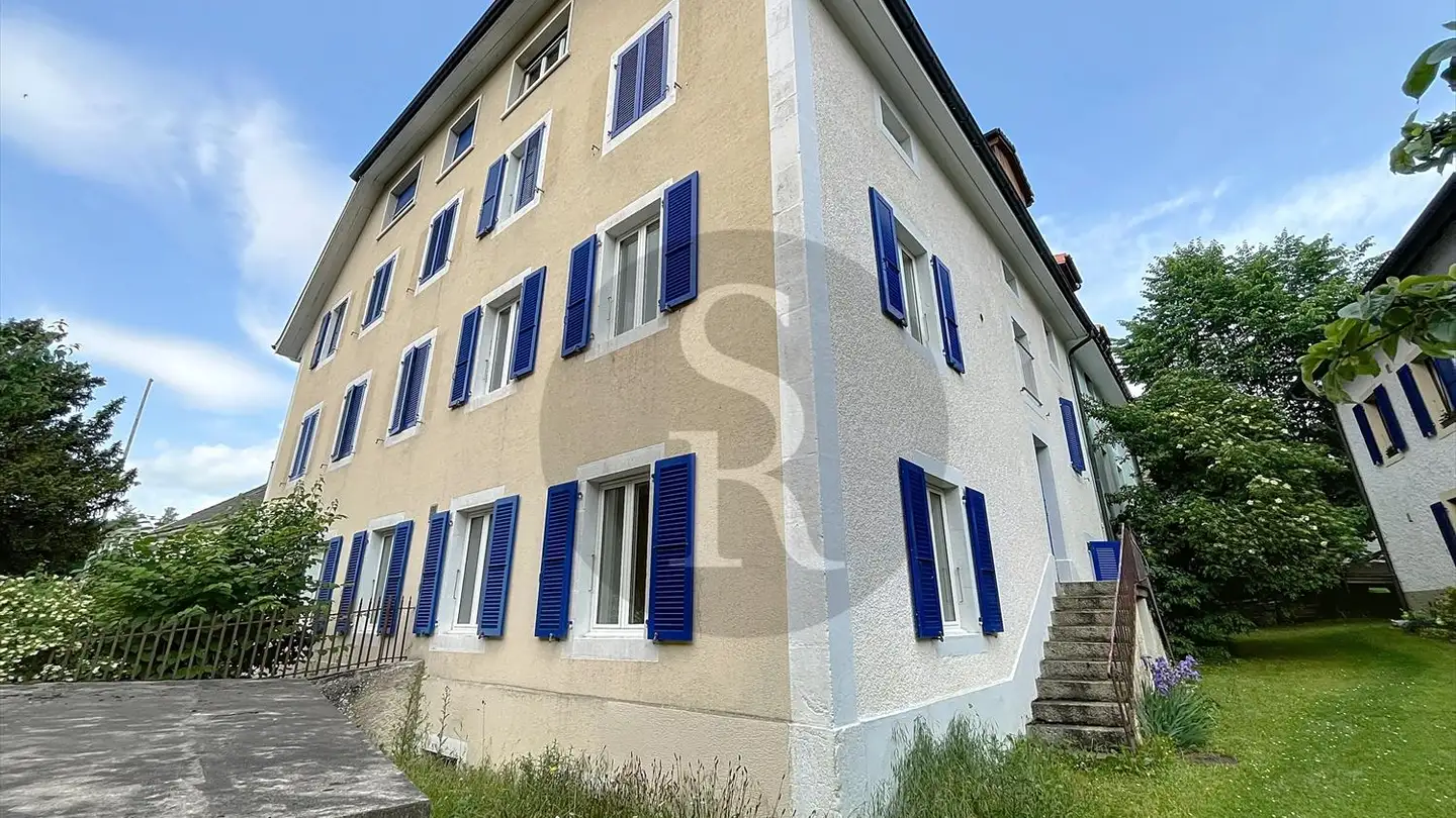 Edificio residenziale in vendita - 2105 Travers - Photo 2