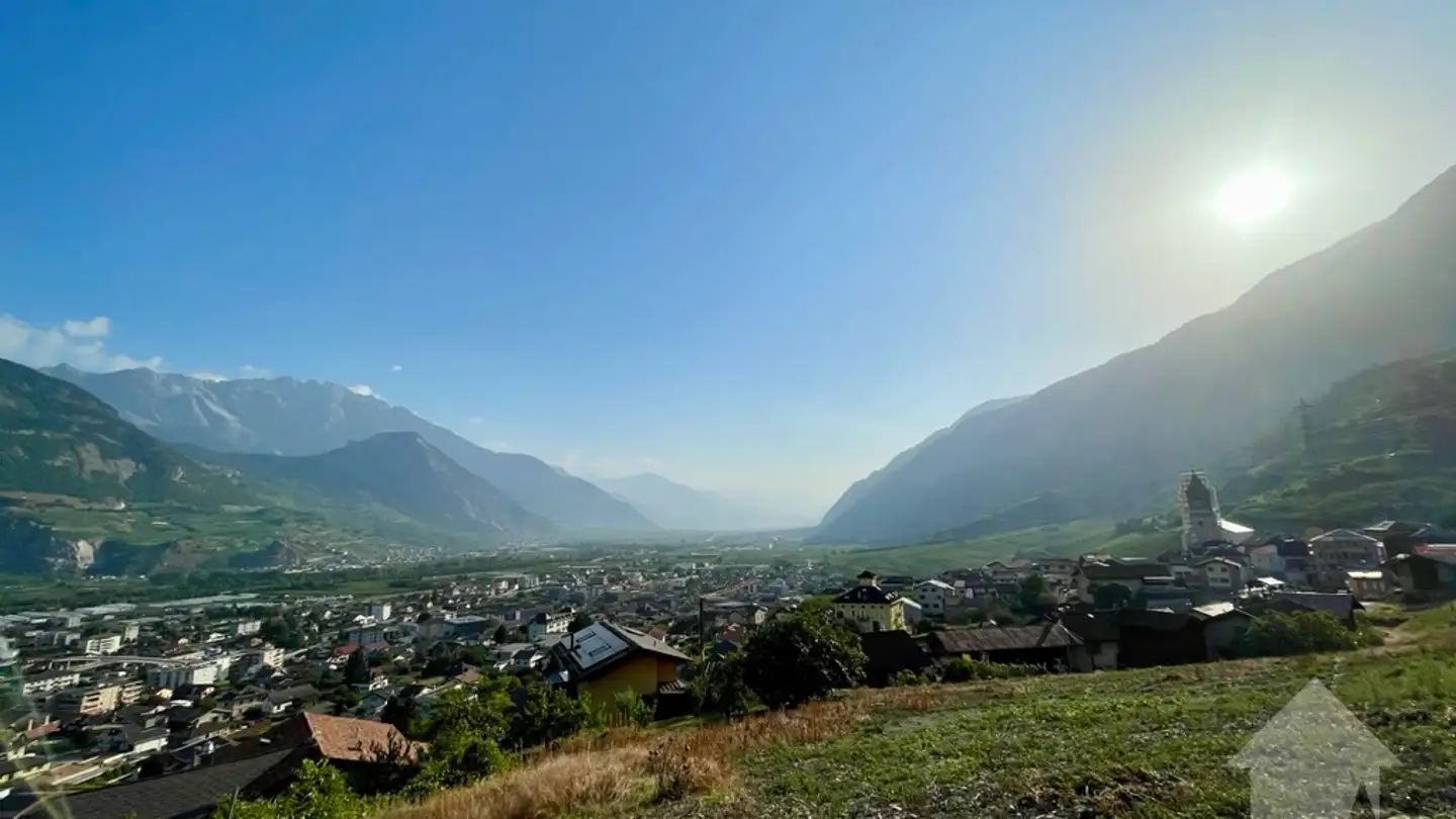 Apartment for sale - 1907 Saxon