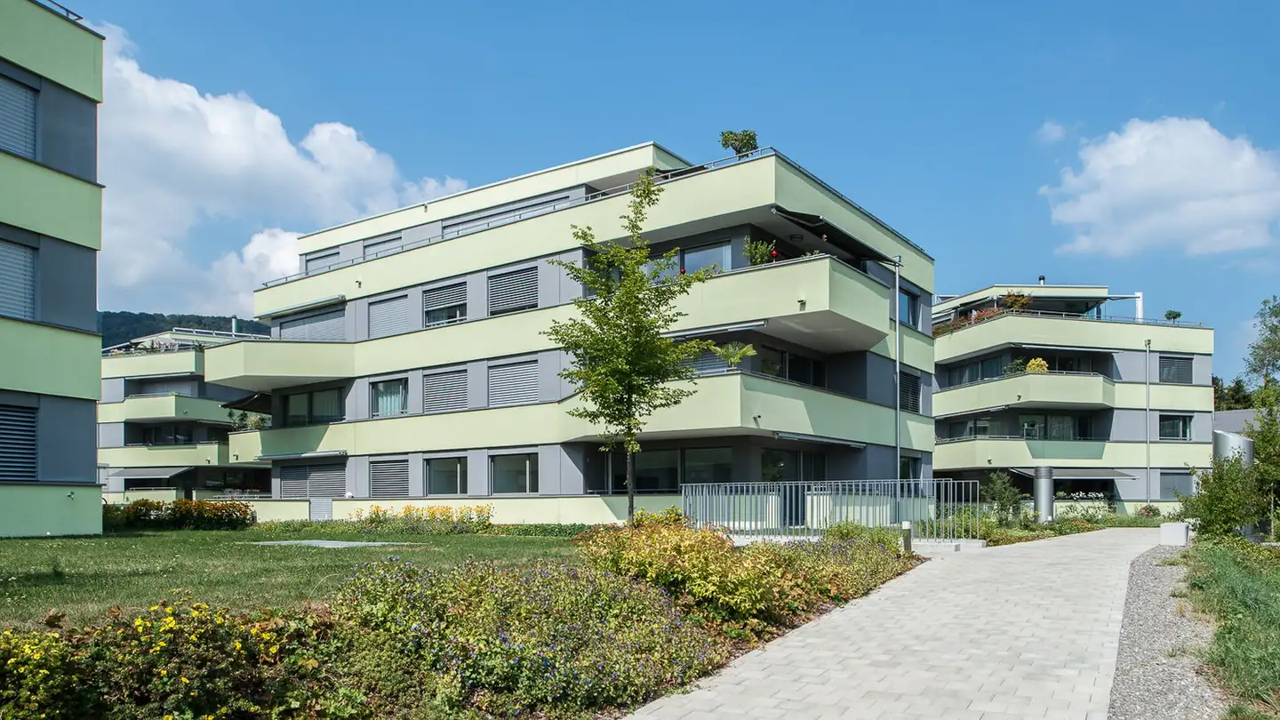 Place de parking souterraine à louer - Kilbigstrasse 9b, 5018 Erlinsbach