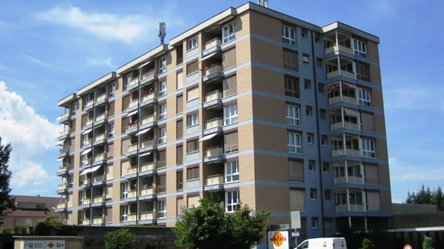 Place de parking intérieure pour moto à louer - Frutigenstrasse 68e, 3604 Thun