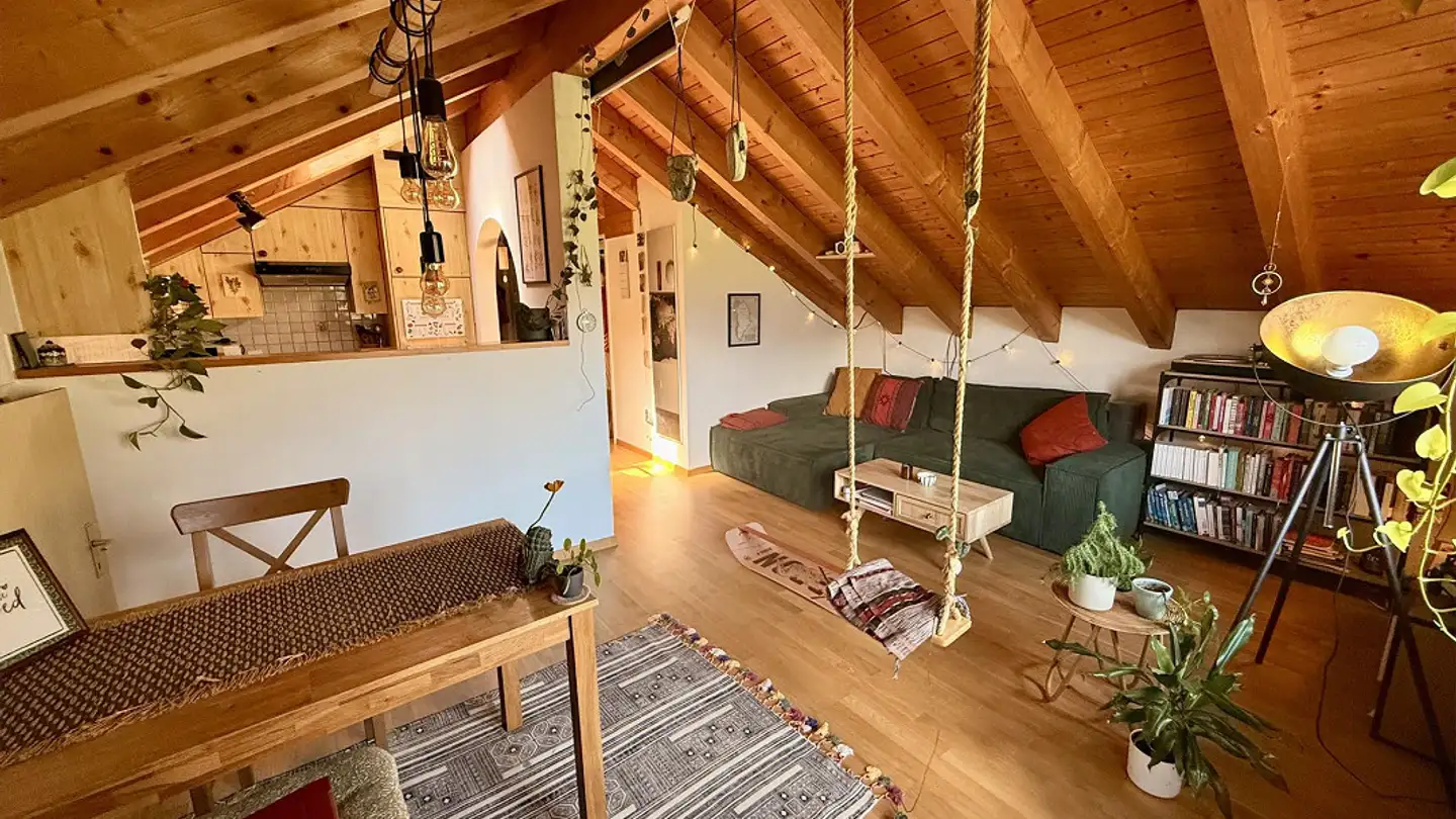 Appartement à louer - Bergstrasse 5, 7012 Felsberg