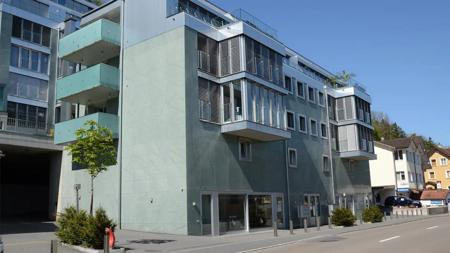 Commercial à louer - Hauptstrasse 20, 9434 Au SG