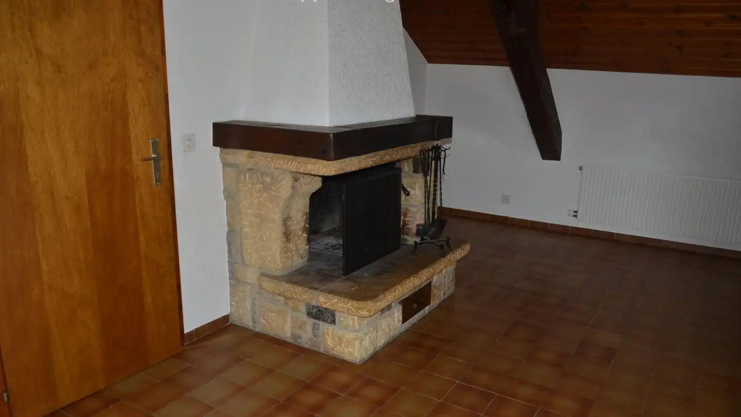 Apartment for rent - Rue Du Temple 6, 2024 St-Aubin-Sauges - Photo 2