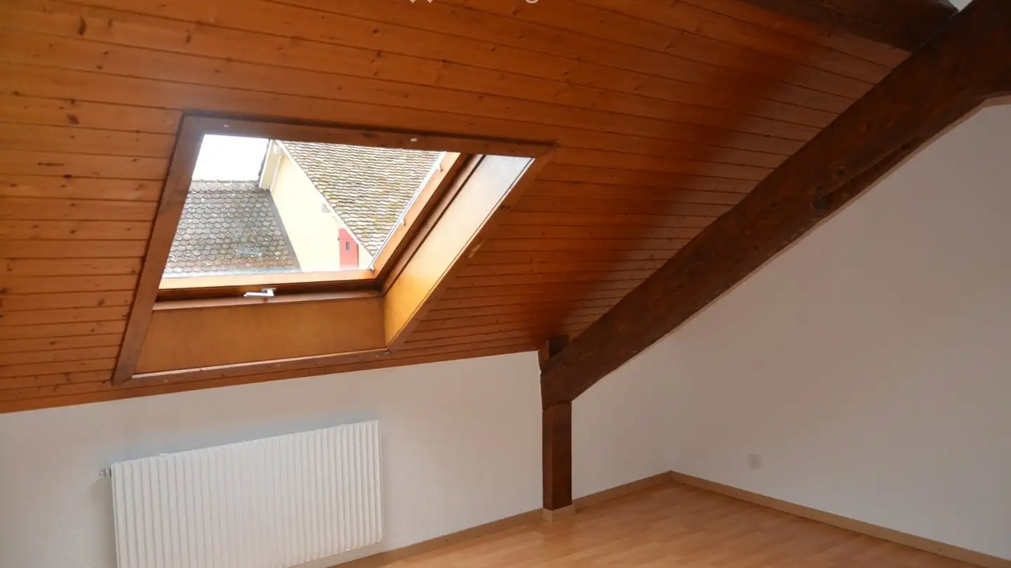 Apartment for rent - Rue Du Temple 6, 2024 St-Aubin-Sauges - Photo 3