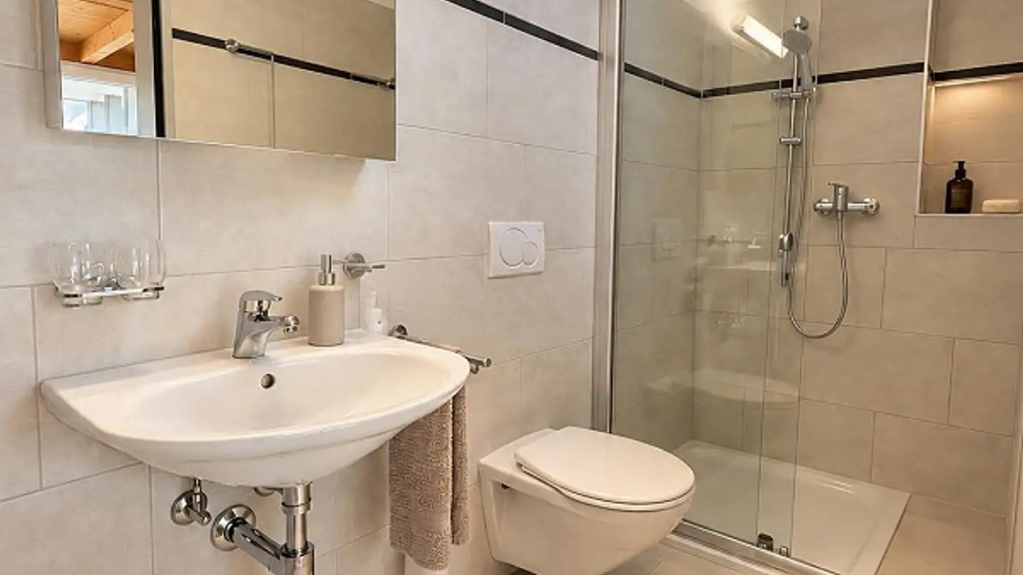 Appartement à louer - Gassa Sutò 3, 7013 Domat/Ems - Photo 4