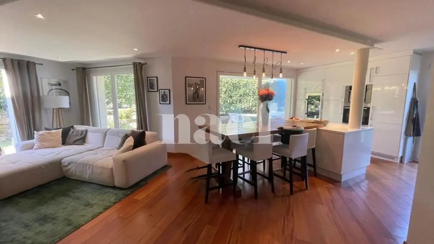 Apartment for rent - 1295 Mies