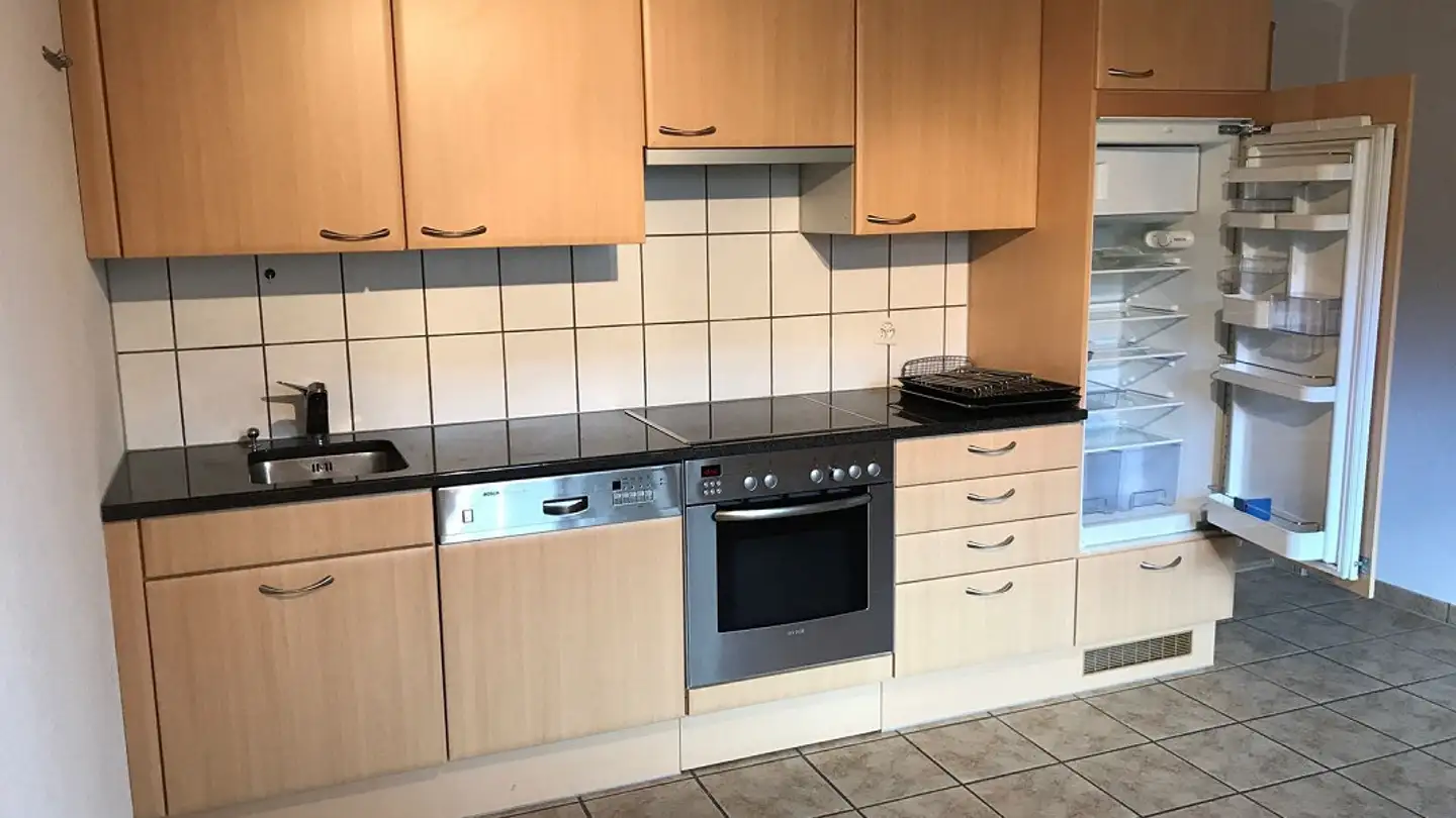 Apartment for rent - Voa Sadatsch 4, 7077 Valbella - Photo 3