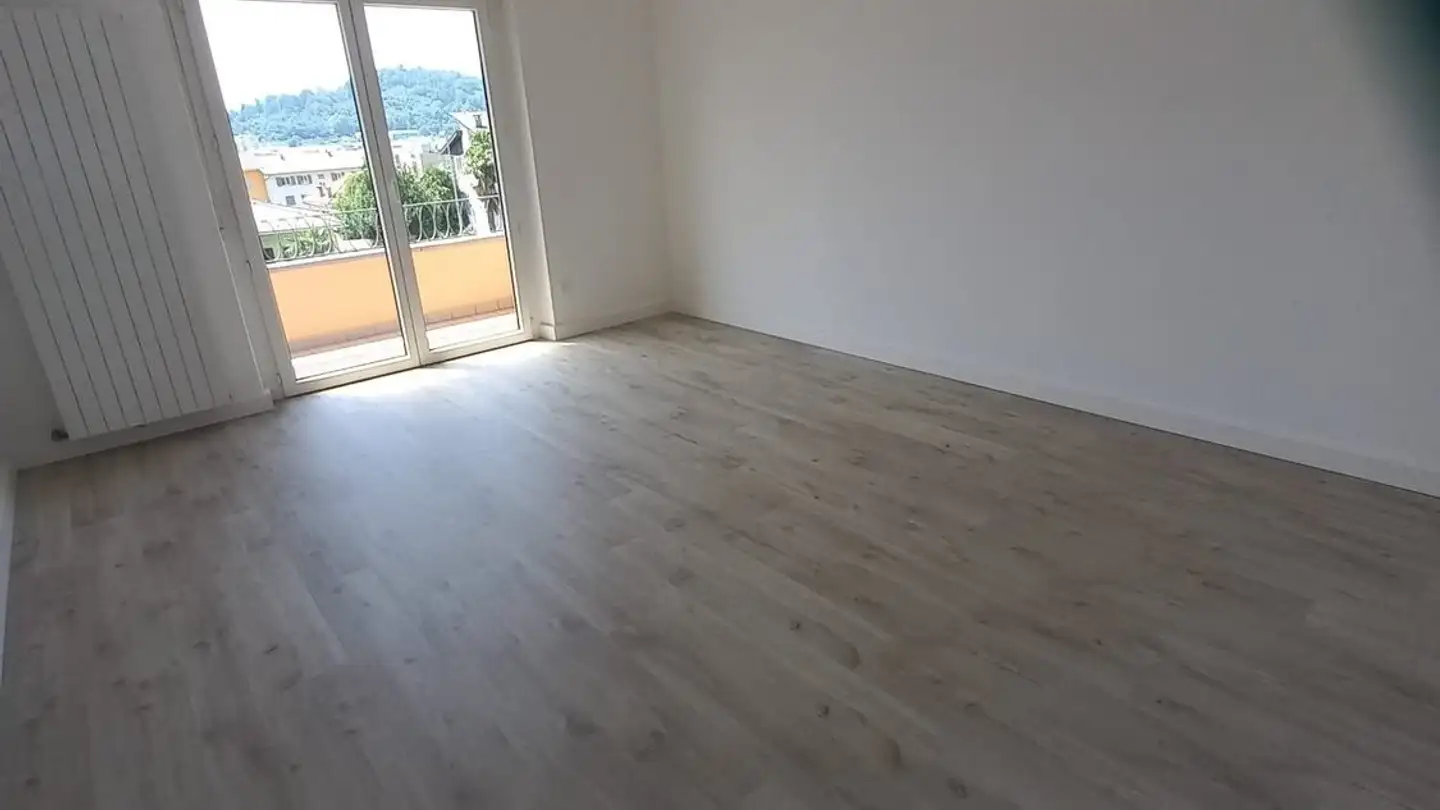 Appartement à louer - 6600 Muralto