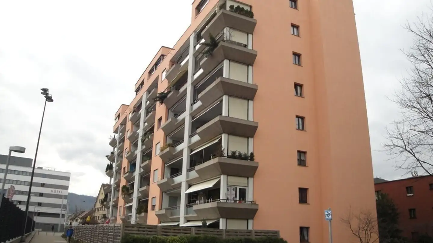 Wohnung mieten - Hardgutstrasse 28, 8048 Zürich