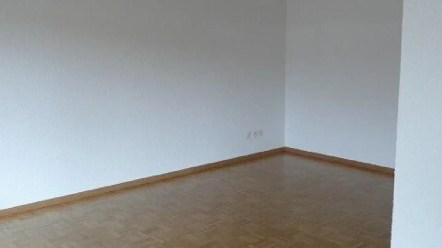 Wohnung mieten - Hardgutstrasse 28, 8048 Zürich - Foto 2