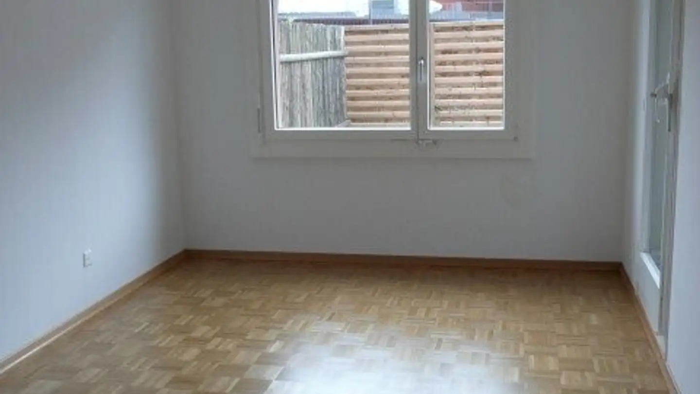 Wohnung mieten - Hardgutstrasse 28, 8048 Zürich - Foto 3