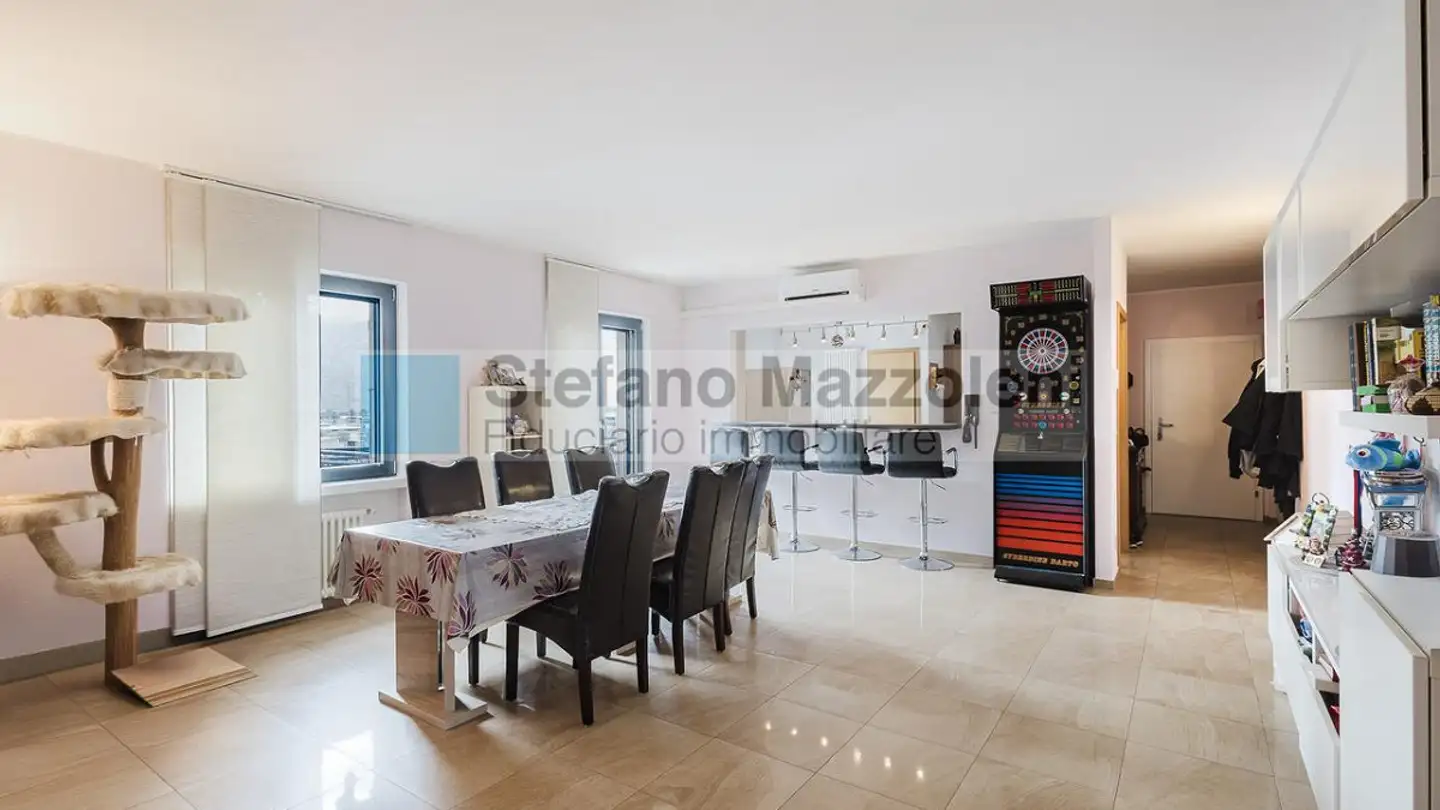 Appartamento in vendita - Via Rovedaro 4, 6512 Giubiasco
