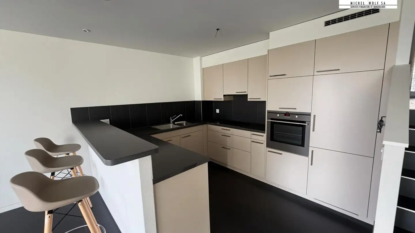 Villa in affitto - Au Passage Du Roy, 2206 Les Geneveys-sur-Coffrane - Photo 2