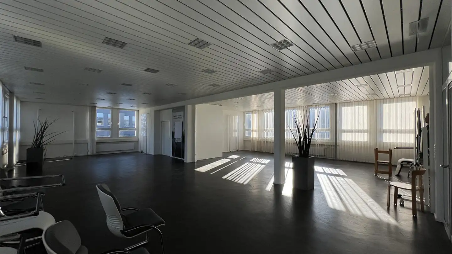Immeuble mixte à louer - Flurhofstrasse 160b, 9000 St. Gallen