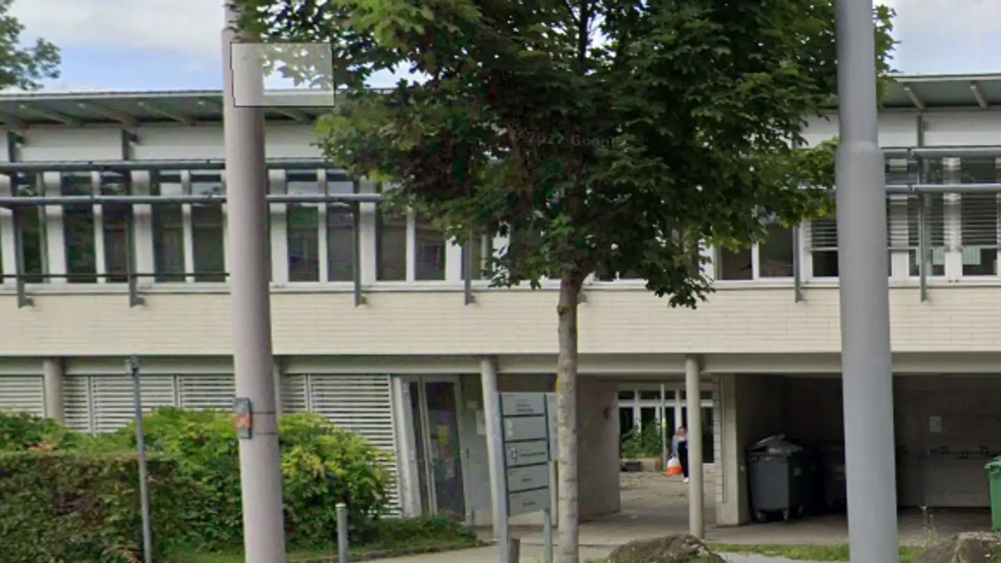 Parcheggio sotterraneo in affitto - Wehntalerstrasse 510, 8046 Zürich