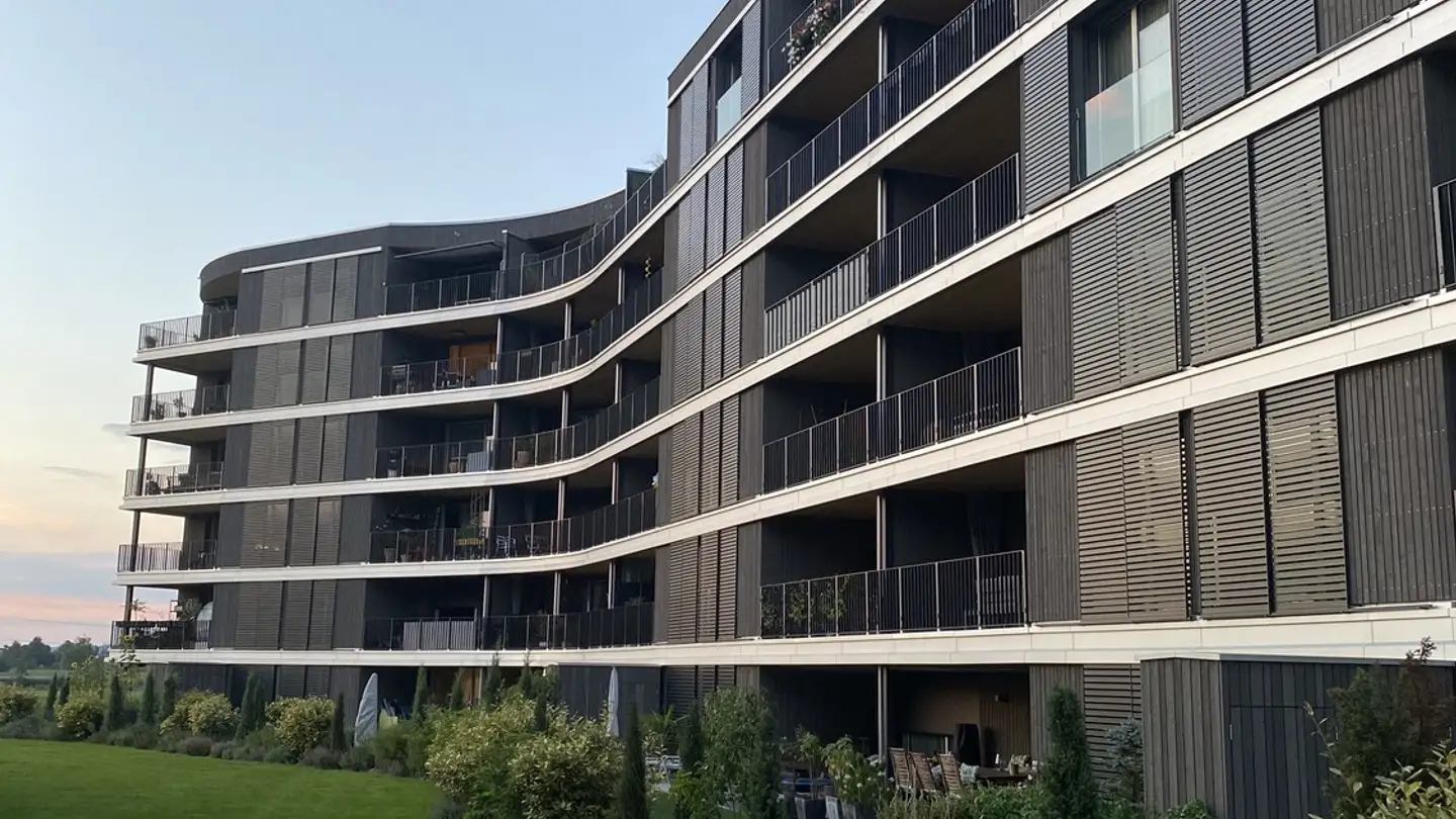 Wohnung mieten - Huebwisstrasse 12, 8117 Fällanden - Foto 2