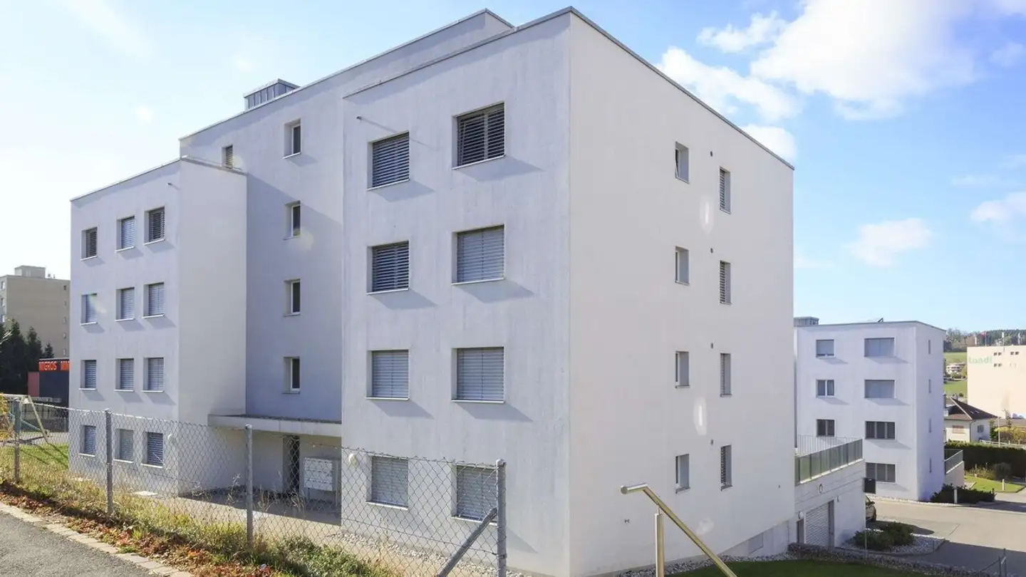Apartment for rent - Rue Paul Bondallaz, 1680 Romont FR - Photo 3