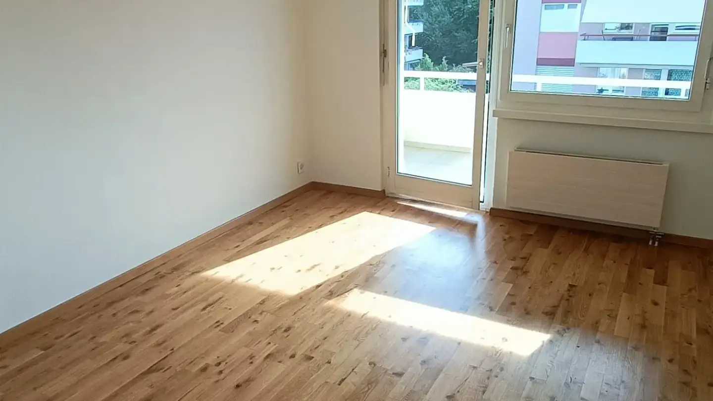Attic flat for rent - Eichwisstrasse 29, 8634 Hombrechtikon - Photo 2