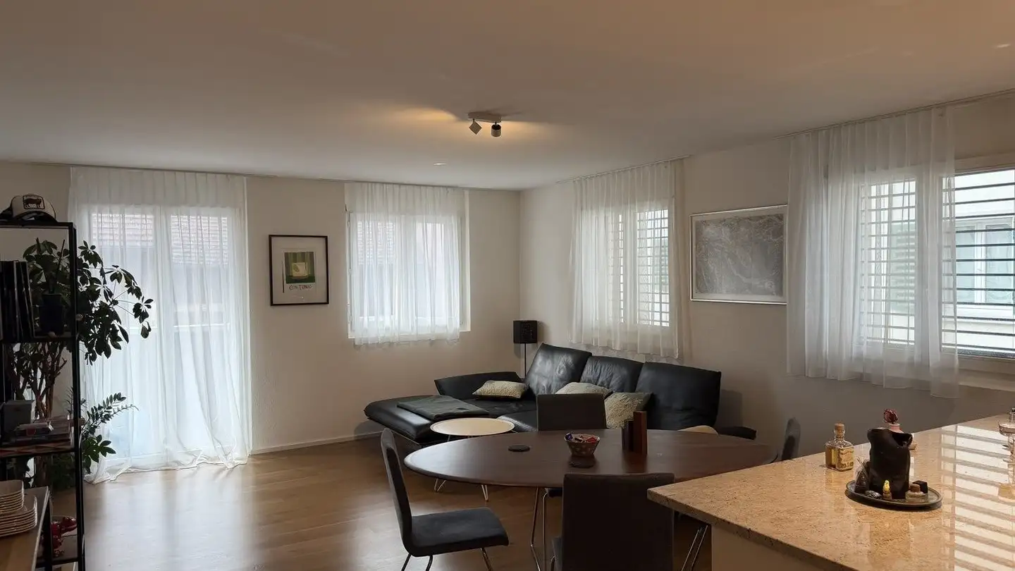 Appartement à louer - Zürcherstrasse 19, 8104 Weiningen ZH