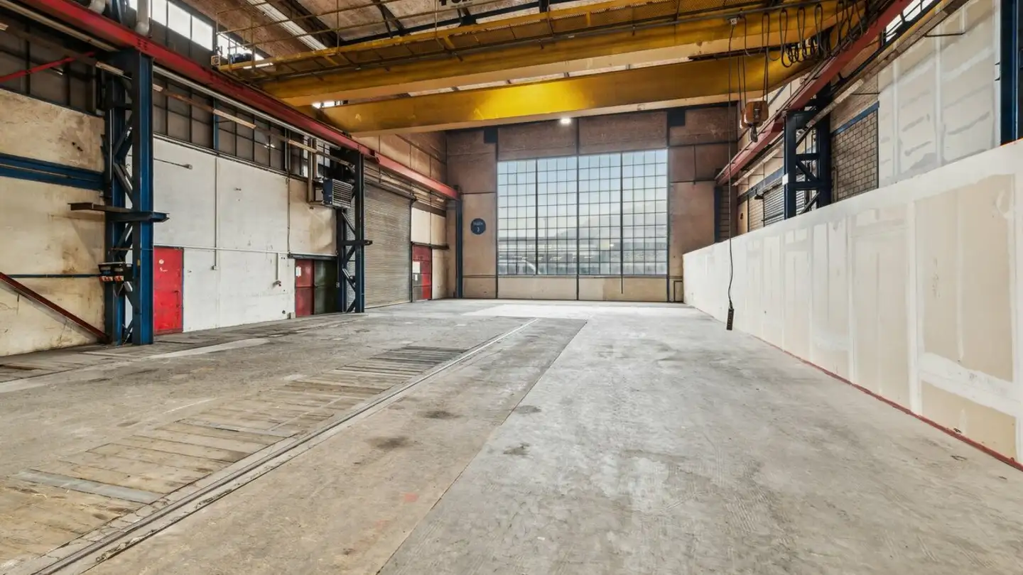 Commercial for rent - 5303 Würenlingen