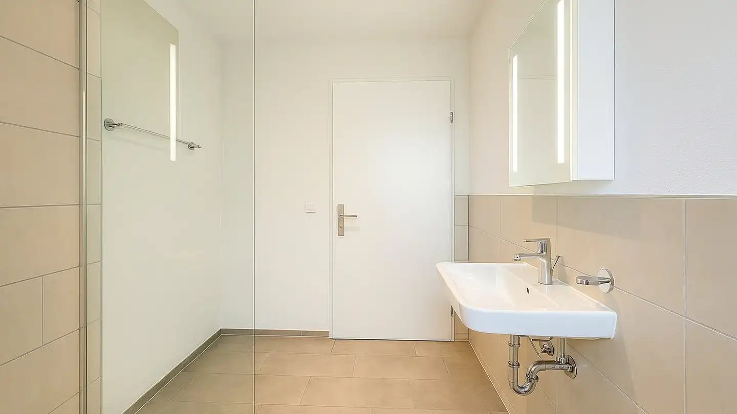 Appartement meublé à louer - Landstrasse, 4452 Itingen - Photo 3