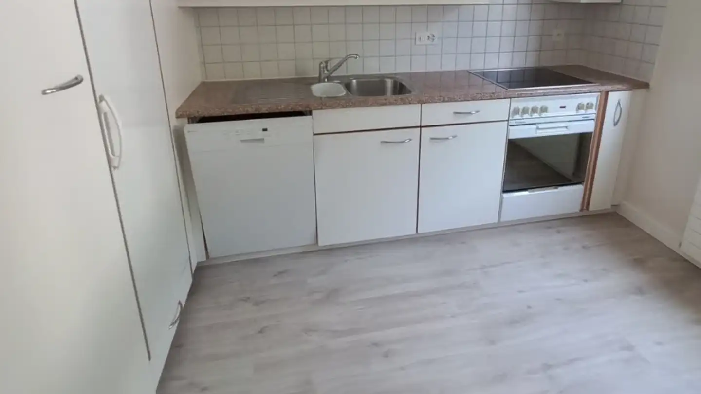 Apartment for rent - 6600 Muralto - Photo 4