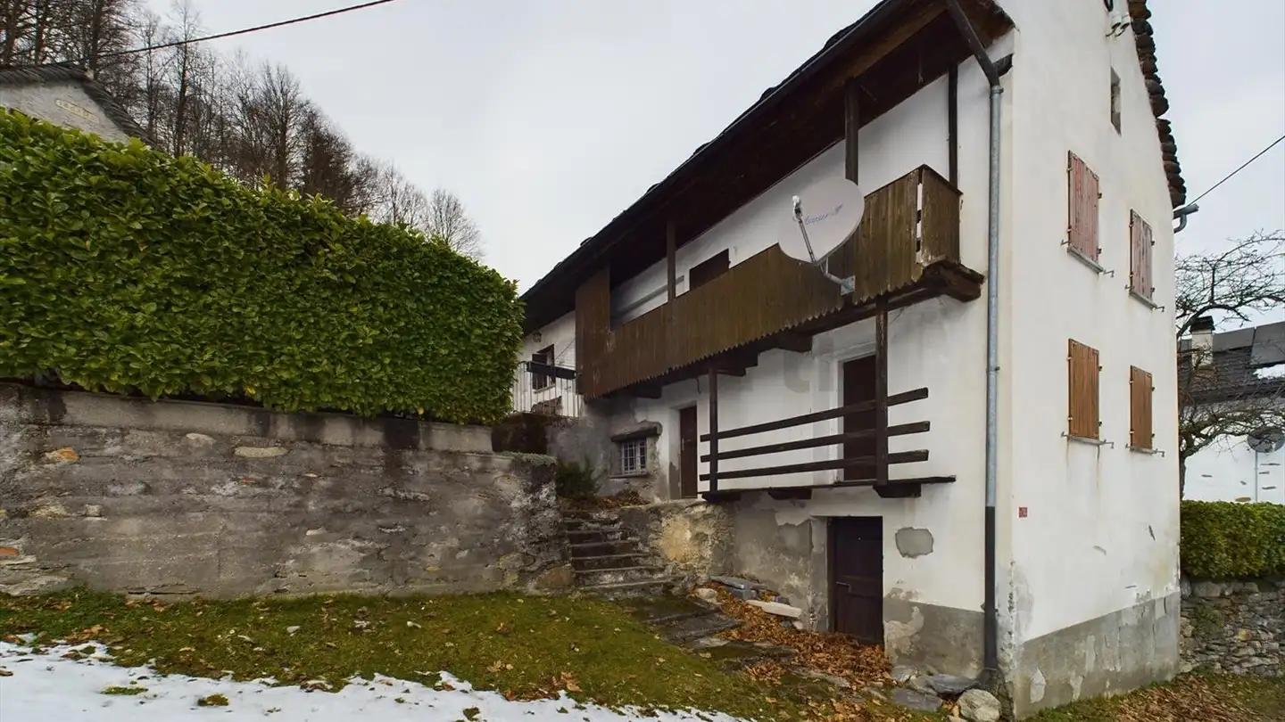 Maison à vendre - 6716 Acquarossa