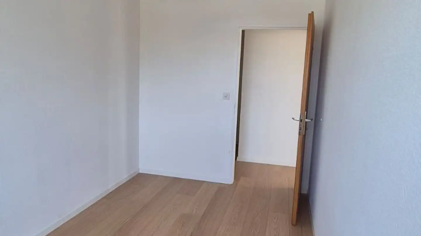 Wohnung mieten - Scherzingerstrasse 2, 8598 Bottighofen - Foto 3