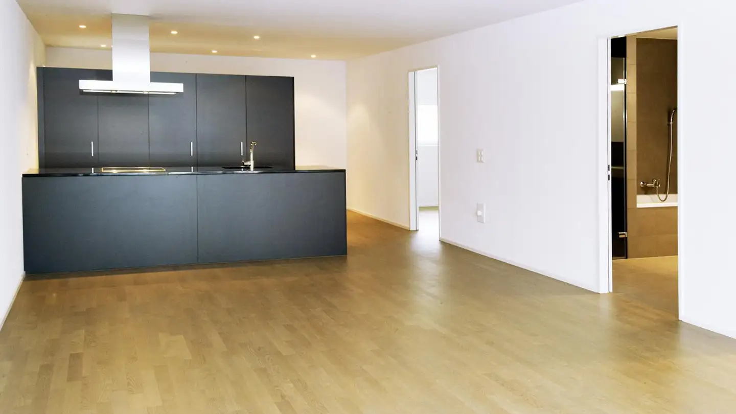 Apartment for rent - Bahnhofstrasse, 5600 Lenzburg - Photo 3