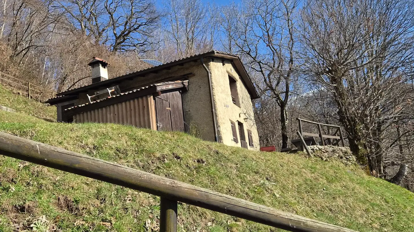 Haus kaufen - Strada De Bögn, 6951 Bogno - Foto 3