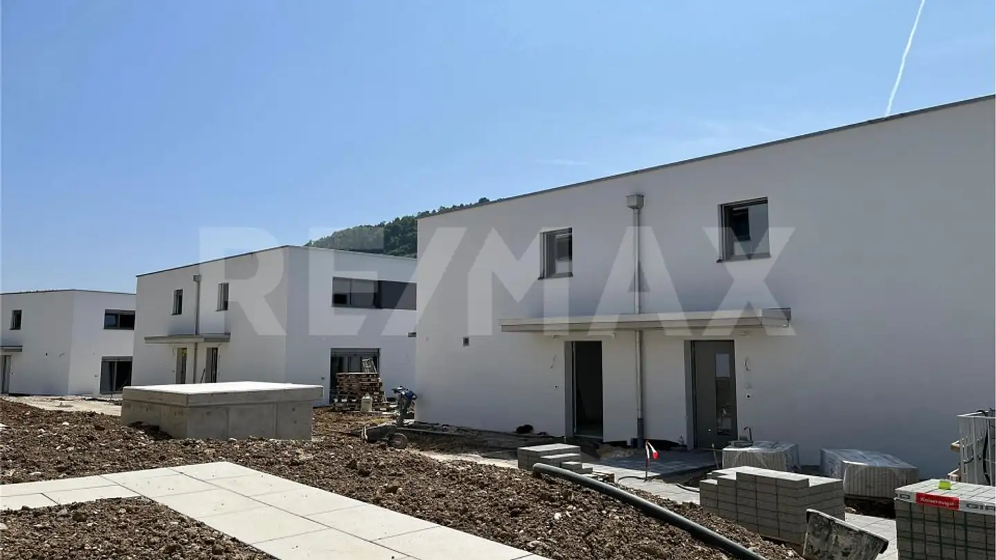 Duplex for sale - 4492 Tecknau